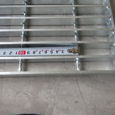 Reja de Made Engineering Steel del sastre para la plataforma de la planta