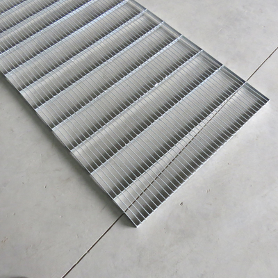 Cerca Steel Mesh Flooring Panels G253 de la rejilla del hierro de la jaula de la paloma