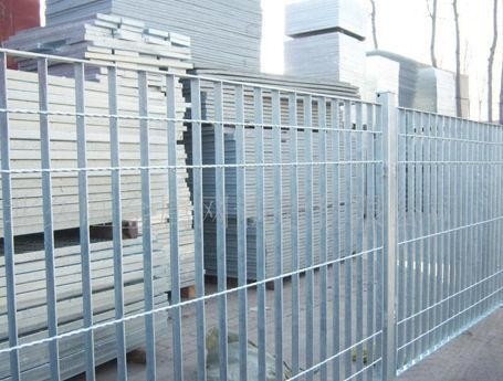 Reja de acero galvanizada chalet de Mesh Steel Netting For Farm del alambre de 1,5 pulgadas