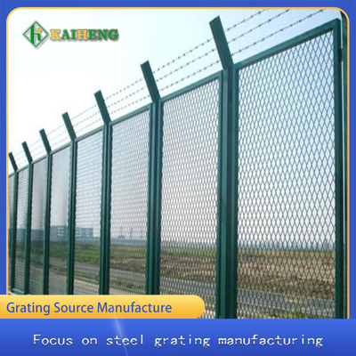 Alambre verde de acero resistente a la corrosión Mesh Fencing Guardrail Netting