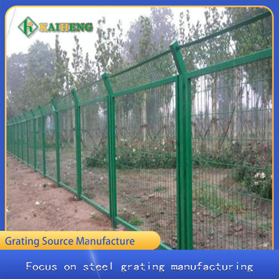 Alambre verde de acero resistente a la corrosión Mesh Fencing Guardrail Netting