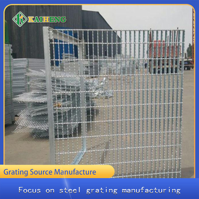La inmersión caliente de acero Q235 de carbono galvanizó a Mesh Fencing Grid Customized soldado con autógena