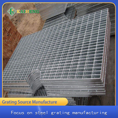 La inmersión caliente de acero Q235 de carbono galvanizó a Mesh Fencing Grid Customized soldado con autógena